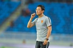 记者：管理层在青训制度上持续发力，但个体问题各不相同