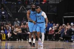 快船拒绝给鲍威尔延长合同 因小卡与哈登合同27年后将到期