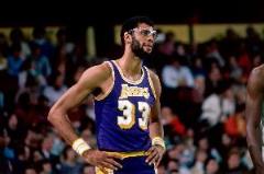 汤爹：贾巴尔仍是GOAT，年轻人误以为NBA始于乔丹入行