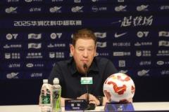 斯卢茨基：未能取胜德比略感遗憾，于汉超堪称传奇