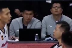 老弟你要钓鱼去了啊！库里和杜兰特在球员通道相遇，都说了些啥？