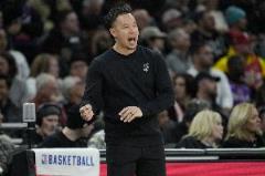 马刺代理主帅谈绝杀：球员们配得上这场胜利
