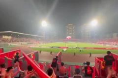 面对定南赣联，重庆球迷高喊：还我黑龙江！