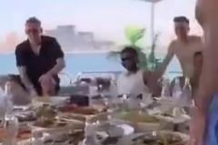 利物浦球员们在迪拜度假，享受奢华酒店和游艇！