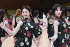 几乎是完美女人！随便谈我一个，我也愿意啊！